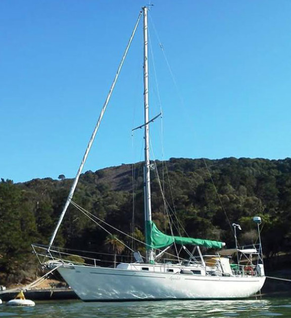 globe 38 sailboat