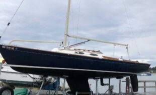 28 foot sailboat